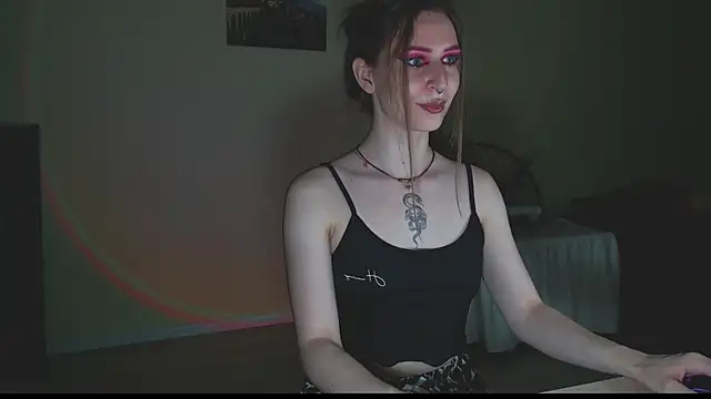 OaklynDobson online show from August 3, 8:47 pm