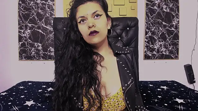 scarlett w0lf online show from February 18, 3:55 pm