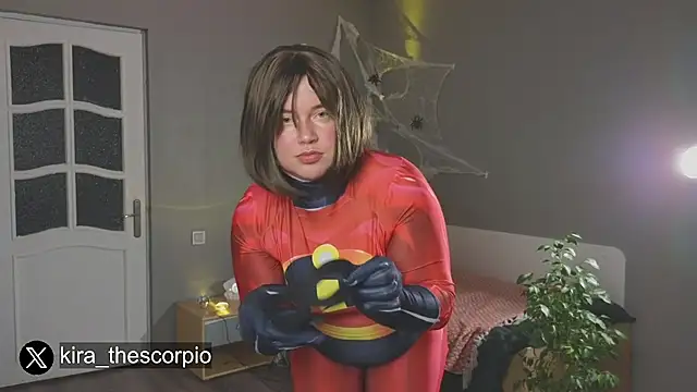 Snapshot of Kira_Citro chatting on October 30, 8:54 pm Kira Citro online show from October 30, 8:54 pm