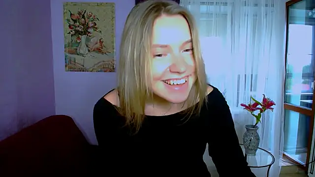 TaylorBre online show from September 24, 10:47 am