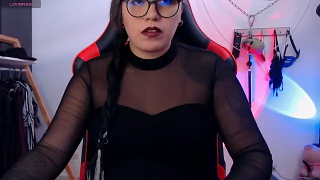 LilithSharon online show from December 18, 6:56 pm