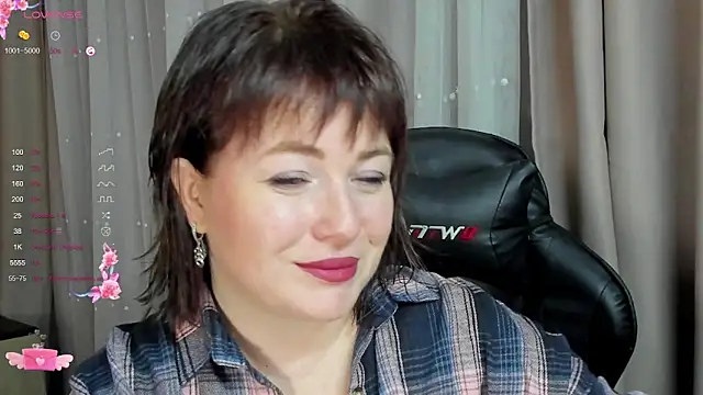 Snapshot of Victoria_Di chatting on October 1, 2:55 pm Victoria Di online show from October 1, 2:55 pm