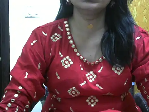 Snapshot of l_l_ish chatting on October 20, 3:42 am l l ish online show from October 20, 3:42 am