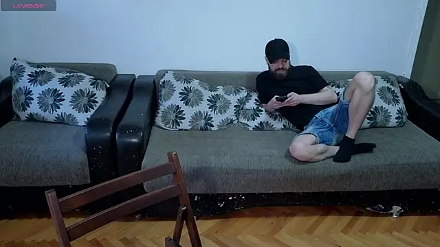 JohnnyStepBro online show from June 18, 4:56 pm