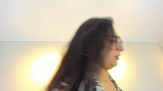 Isis Osman online show from January 31, 7:34 pm