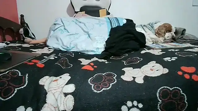 Elizabeth68 online show from November 22, 1:47 pm