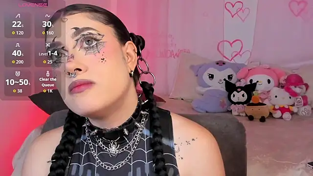Snapshot of melody_suarez chatting on October 23, 11:22 pm melody suarez online show from October 23, 11:22 pm
