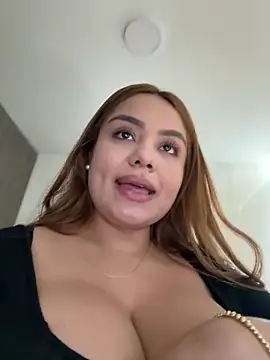 Snapshot of valeria2019hot chatting on October 25, 5:31 pm valeria2019hot online show from October 25, 5:31 pm