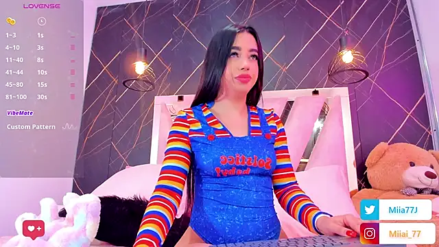 Snapshot of Miia77_ chatting on October 31, 3:08 am Miia77 online show from October 31, 3:08 am