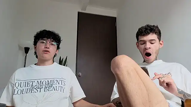 Saturno v online show from March 19, 10:14 pm