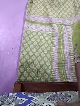 Koyel-Sen online show from November 12, 4:49 pm