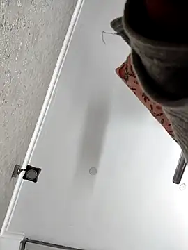 cutiecatty21 online show from November 28, 5:38 pm