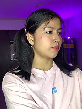 EmmaRossem online show from January 9, 8:02 pm