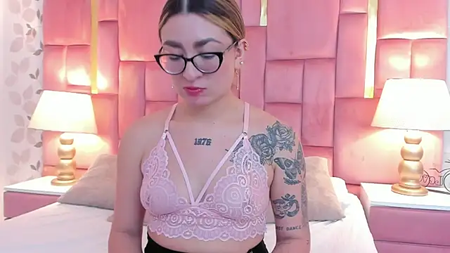 AmbarSantany online show from March 24, 11:10 pm