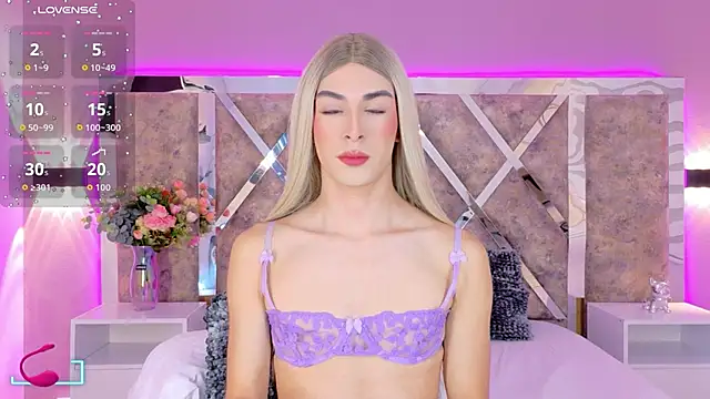 MaxiRogers online show from December 15, 12:32 pm