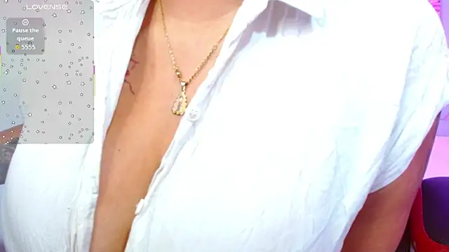 violletha online show from February 26, 12:59 pm