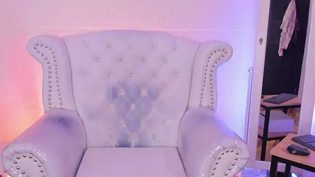 GabyPetit online show from February 24, 8:07 pm