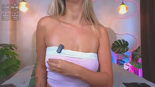  Katie Dierse online show from September 18, 1:53 pm