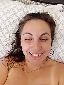 ShelaDiass online show from July 17, 7:13 am