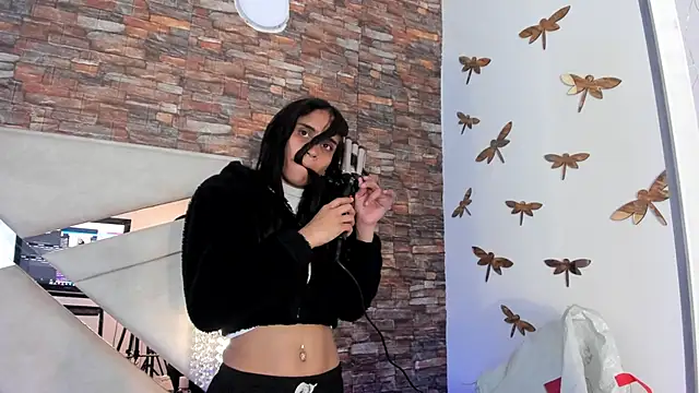 sophie pariss online show from September 17, 3:26 am