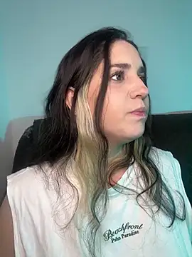 valentina jonnes1 online show from April 23, 5:04 am