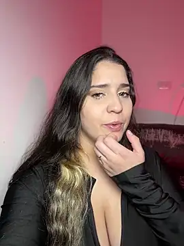 Snapshot of valentina_jonnes1 chatting on September 17, 4:10 am valentina jonnes1 online show from September 17, 4:10 am