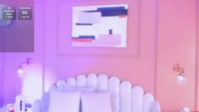 zia cooper online show from April 4, 7:02 pm