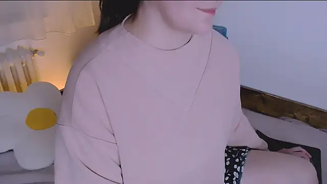 ChubbyMaia online show from March 24, 8:25 pm