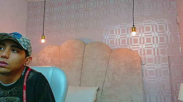 Annyeli online show from November 6, 11:49 am