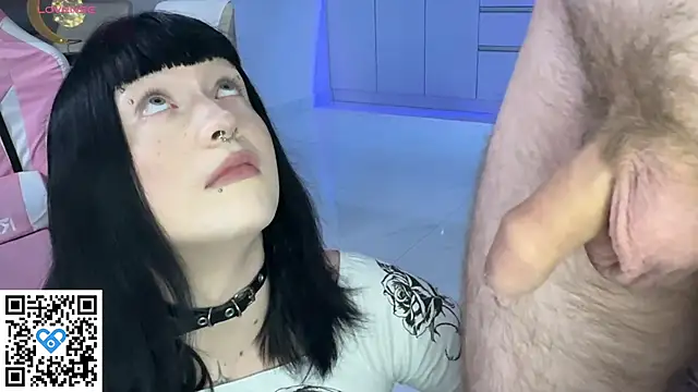 Vailyreb  online show from February 8, 8:01 pm