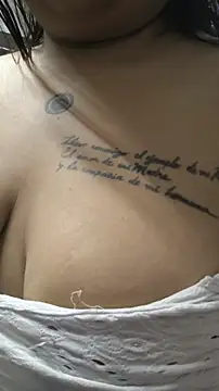 EmpaticBolillo online show from November 4, 1:10 am