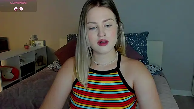  Sarah Soul  online show from September 11, 12:22 am