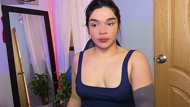 Veronica 111 online show from May 29, 7:12 pm