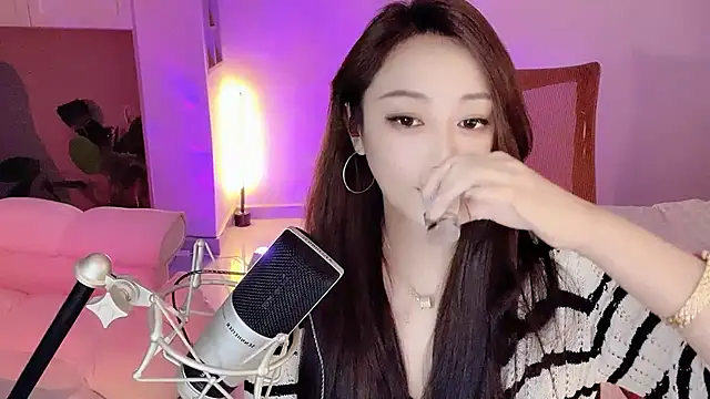 Daisy-77 online show from October 11, 5:15 pm