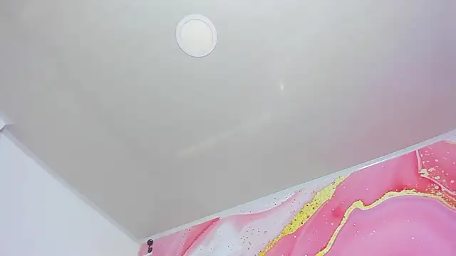 Daisy  rose online show from March 23, 3:12 am