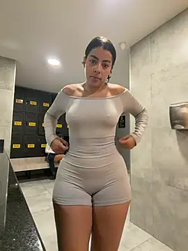 DakotaShelby online show from July 3, 4:35 pm