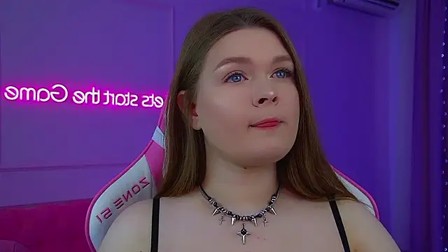 CrystalLyons online show from March 15, 6:26 am