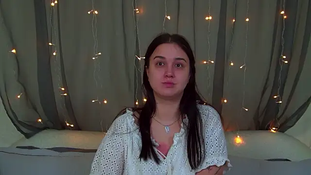 ChristinaMilton online show from November 28, 6:33 pm