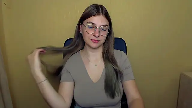 Luna Lush  online show from September 17, 10:02 am