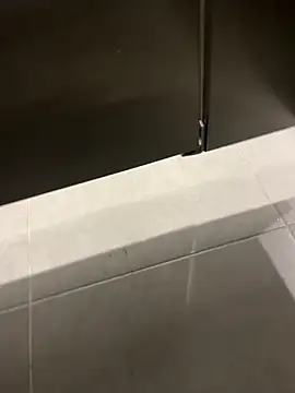 thiagowes online show from April 15, 12:33 am