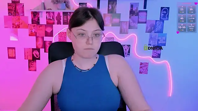 nikole kitt online show from May 28, 7:01 pm