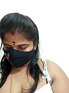 gaurika18 online show from April 5, 3:55 pm