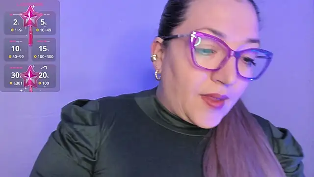 Naty Mature  online show from February 2, 7:35 pm