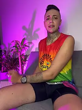  PhillipBrown online show from February 24, 12:15 pm