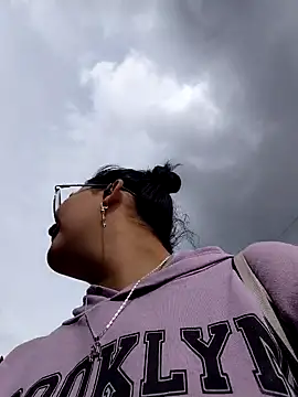 lara moon25 online show from October 29, 7:49 pm