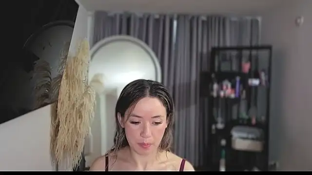 sexfire lalita online show from January 7, 10:13 pm