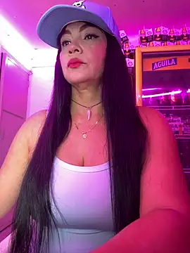 Hot beauty   online show from March 18, 2:38 am