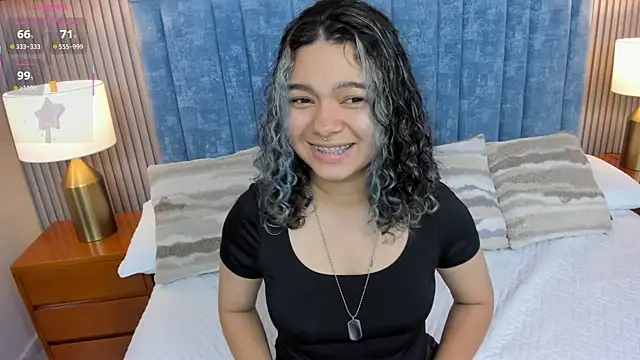 pretty sunlight  online show from April 10, 2:06 am