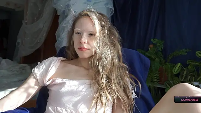  Phantom thread  online show from February 25, 11:31 am