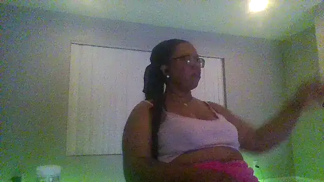 KittyKayla online show from October 6, 7:03 am